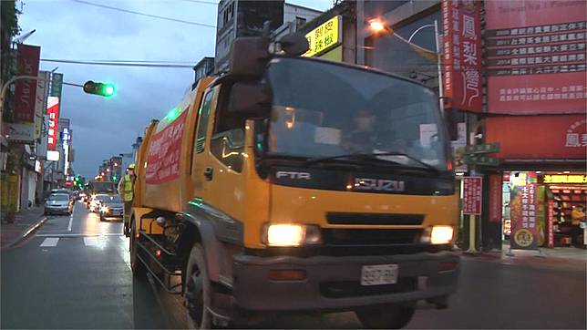 孟庭葦陪你倒垃圾 花蓮垃圾車首搭改編曲 民視新聞網 Line Today