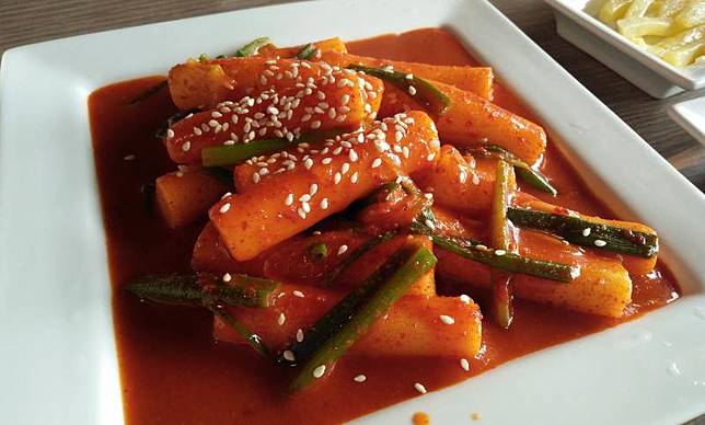 Cara Mudah Membuat Tteokbokki Khas Korea Dengan Bahan Lokal Indonesia Theasianparent Line Today