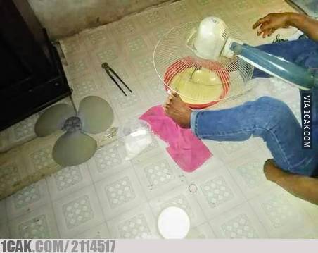 7 Foto Lucu 'Sisa Lebaran' Ini Dijamin Bikin Kamu Semangat Kerja Lagi