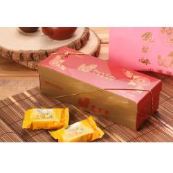 ◎板橋超人氣拌手禮|◎平價CP值高，值得一再回味|◎提倡減塑環保，此檔無附品牌提袋商品名稱:小潘蛋糕坊鳳凰酥禮盒2盒組(12入/盒)品牌:小潘蛋糕坊類別:中式糕餅/月餅口味:原味中式糕餅種類:鳳梨酥/