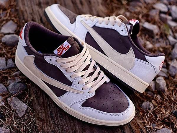 Travis Scott X Air Jordan 1 Low “Reverse Mocha” 高清圖亮相！聯名新