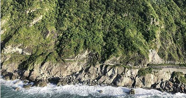 離營未歸遭通緝　海巡中尉不明原因成枯骨