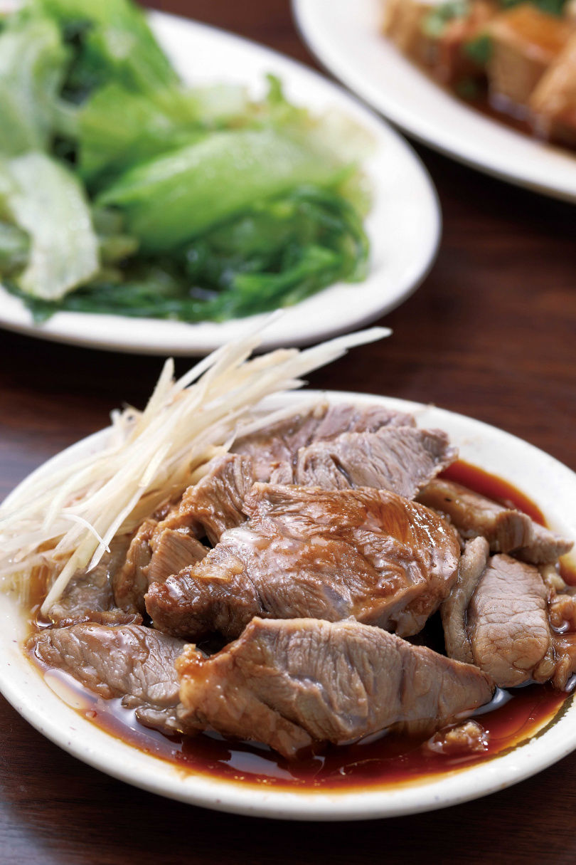 新鮮未經冷凍的「嘴邊肉」，肉味濃郁。（55元／份）（圖／于魯光攝）