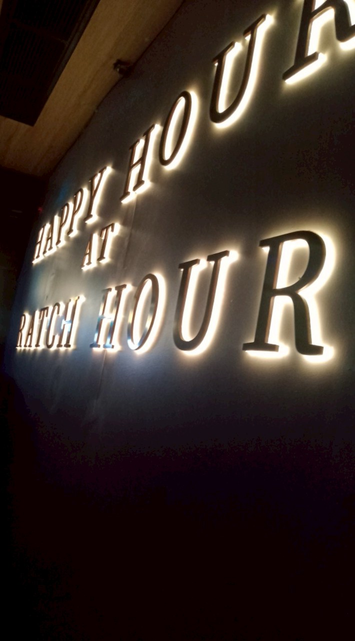 Ratch Hour  Ratchayothin หาเพื่อนเที่ยวปาร์ตี้