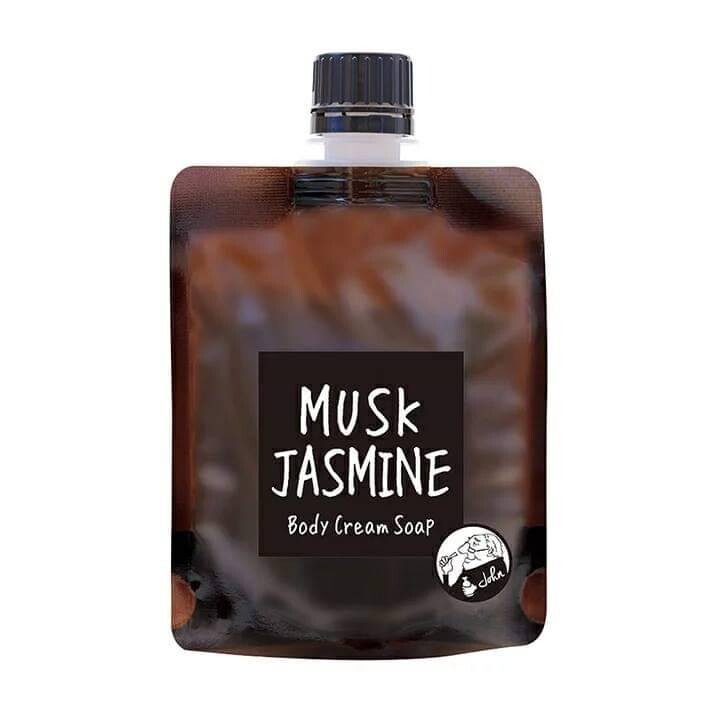 John’Blend新產品登場，大家敲碗許久的沐浴商品終於推出，廠商釋出數量有限，售完等下批! . 只要使用一點點，如奶油一般的濃厚泡沫可以輕鬆包裹您的皮膚 洗完後搭配使用John’Blend身體乳，