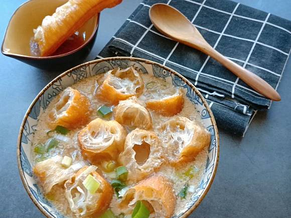 中式早餐 鹹豆漿 連日本朝食都著迷 成功結塊的做法兩關鍵 Icook 愛料理 Line Today