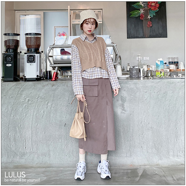 針織背心怎麼搭 碎花洋裝時髦百搭 毛衣背心裙輕鬆打造層次感 Line購物