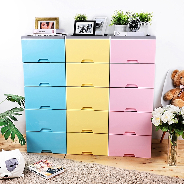 粉粉嫩嫩 可愛俏麗好心情n治癒色：粉嫩亮面 收納輕鬆n有分層：分類整理 移動方便