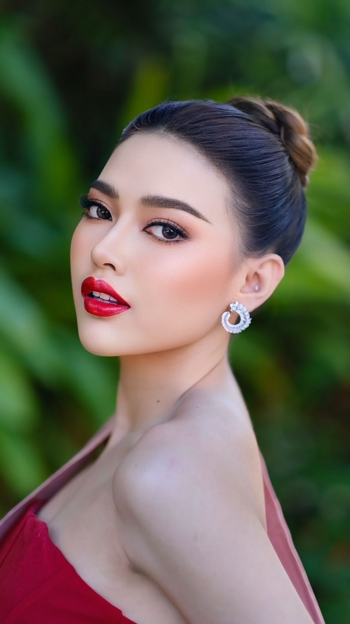 ด้อมผ้าม่านสีฟ้า