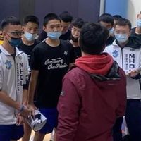 運動鞋襪球衣打球同好交流團 （限男性）
