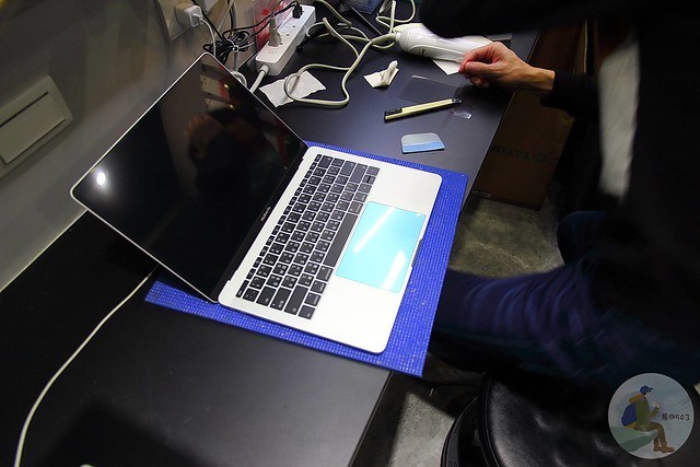 MacBook 全機包膜