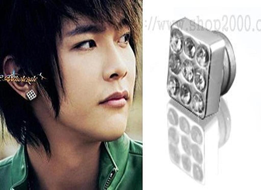 JC飾品批發*日韓精品-嘻哈潮流9鑽相連超閃磁鐵耳環飛輪海-單顆價滿800享6折格子趣