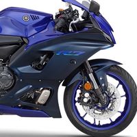 YAMAHA-R7  TAIWAN（跑跑團）