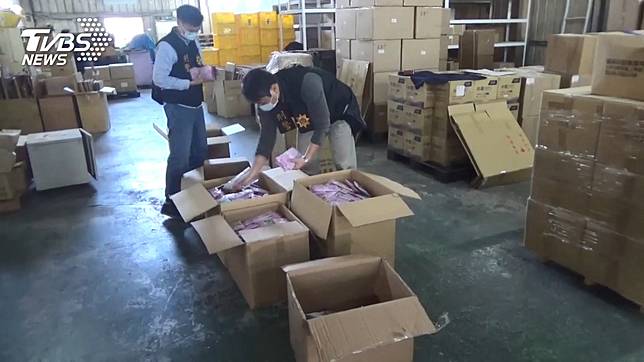 囤口罩12元高價賣出　「國家隊」竟是貨源