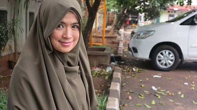 Banyak Tekanan, 5 Artis Indonesia Ini Hampir Saja Bunuh Diri