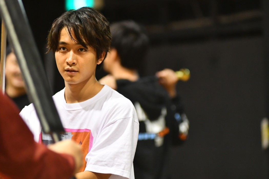 レスナーが挑発するリコシェをローブローでko 1 Wwe