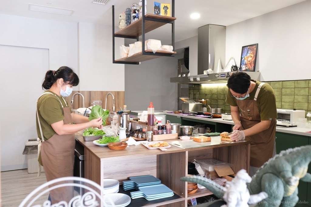 愛開玩笑的人, 海鮮炸豬豬, 愛開玩笑的人台南店, 台南早午餐, 虎尾寮美食, 台南文青早午餐, 台南吐司