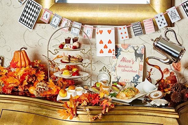 不思議の国のアリス をイメージ 秋限定アフタヌーンティーが青山のレストラン Vino Buono に登場