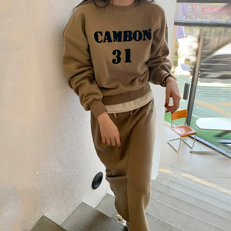 st6062顏色：白色 棕色尺寸：ｆ材質 : 厚棉