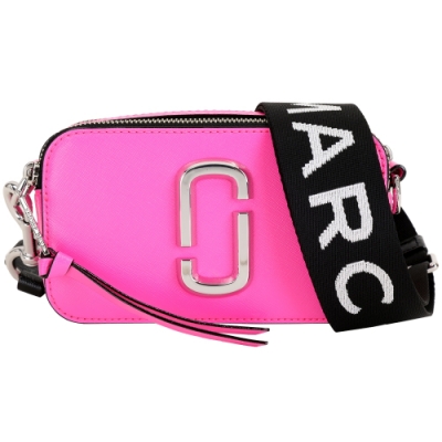 ※可拆式吉他寬背帶 部落客明星超夯搶推款 鮮明糖果色系擄獲人心 讓你一秒變身焦點萬人迷