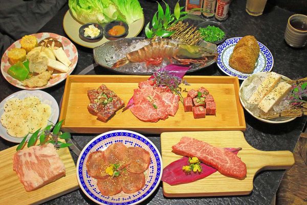 【台北餐廳】禧太炭火燒肉店-頂級和牛與超巨大草蝦燒烤店 【台北餐廳】禧太炭火燒肉店-頂級和牛與超巨大草蝦燒烤店