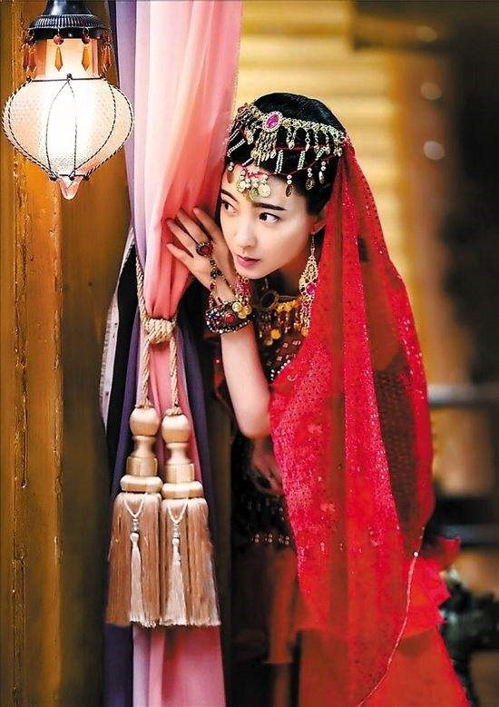 古裝劇同款「異域美女」造型3：王麗坤 飾演《天淚傳奇之鳳凰無雙》聶無雙