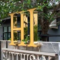 Hi Sutthisan Market