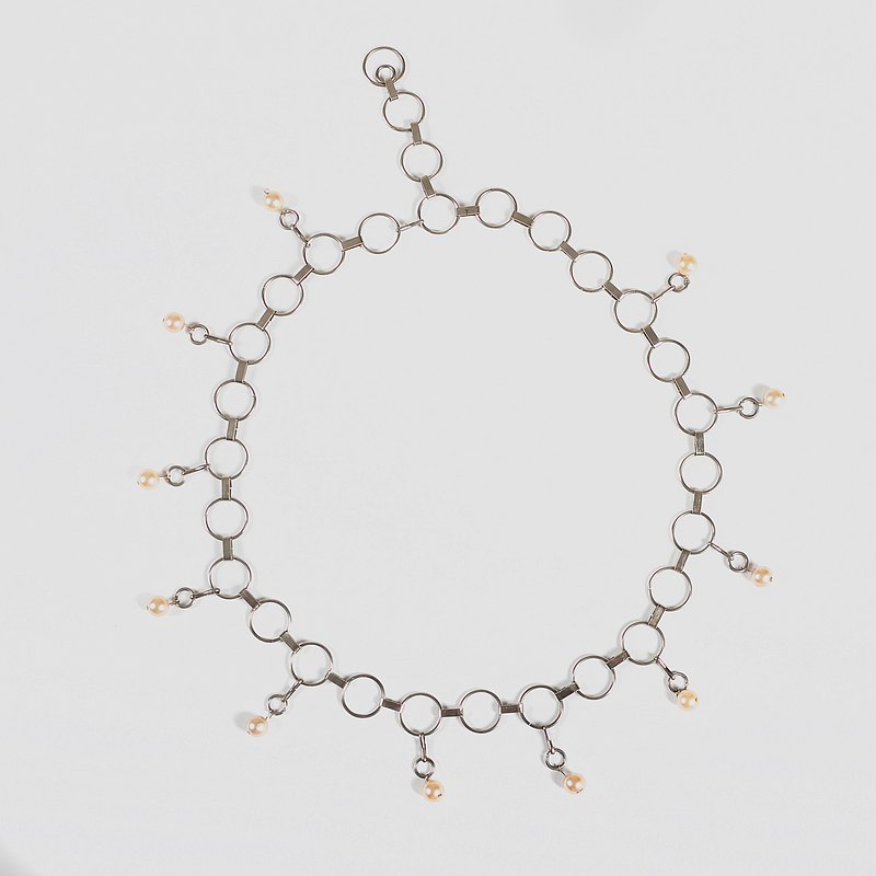 蛋植物嚴選古著，讓人著迷的使用感，特殊復古版型，來嘗試看看有別於一般成衣的服飾吧！