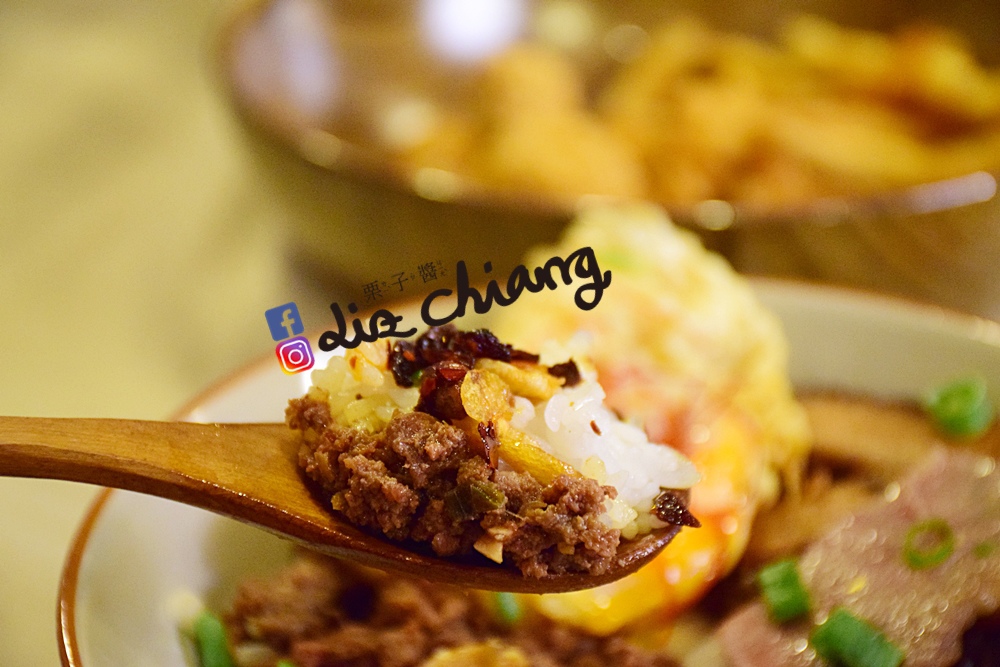 渣男渣女-和牛-丼飯-台中美食DSC_0205Liz chiang 栗子醬.JPG