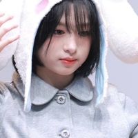 天BABYMONSTER 藍.．.．. 夏日慶典站