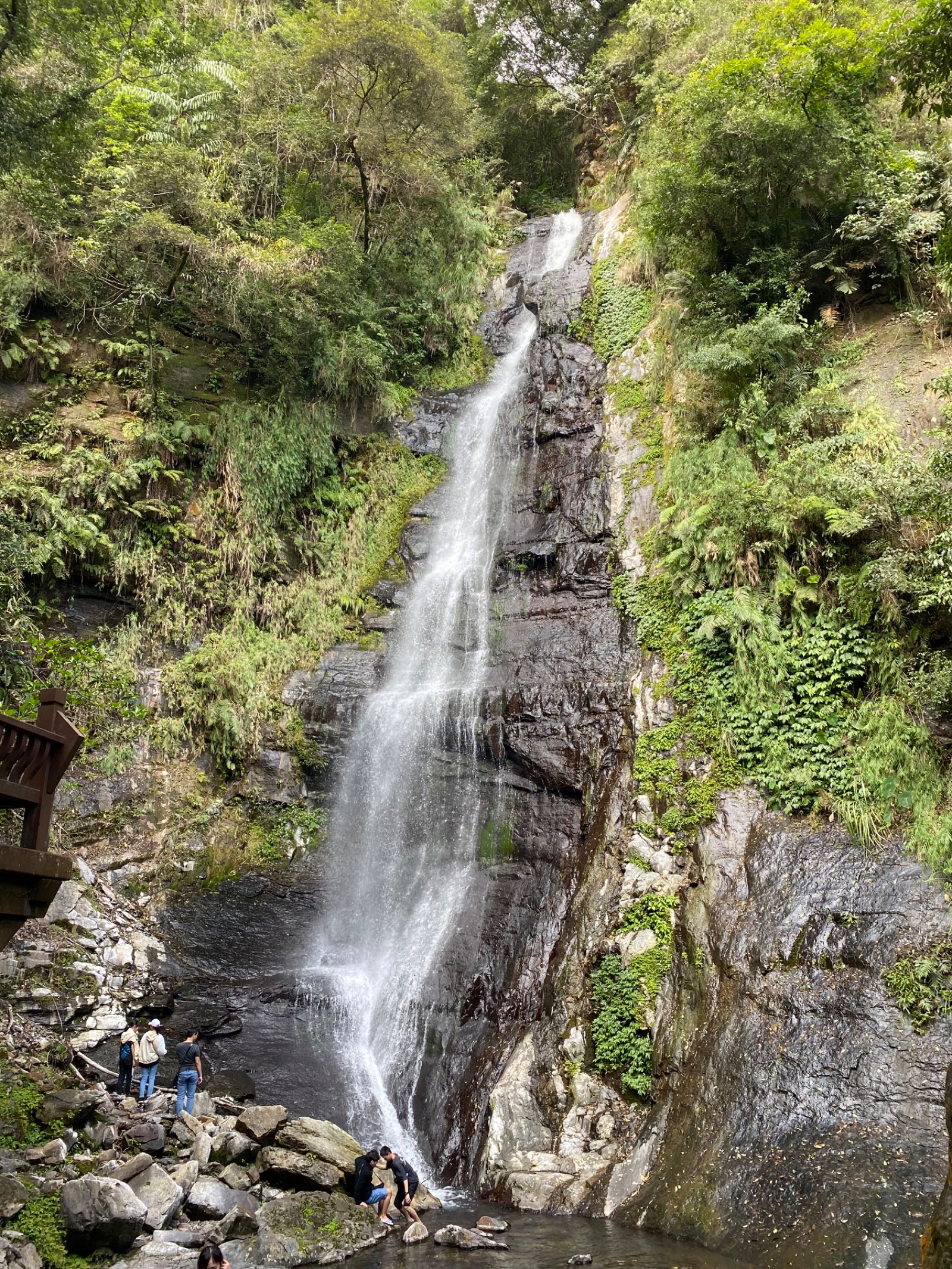 圖片來源/五峰旗瀑布-LINE熱點用戶