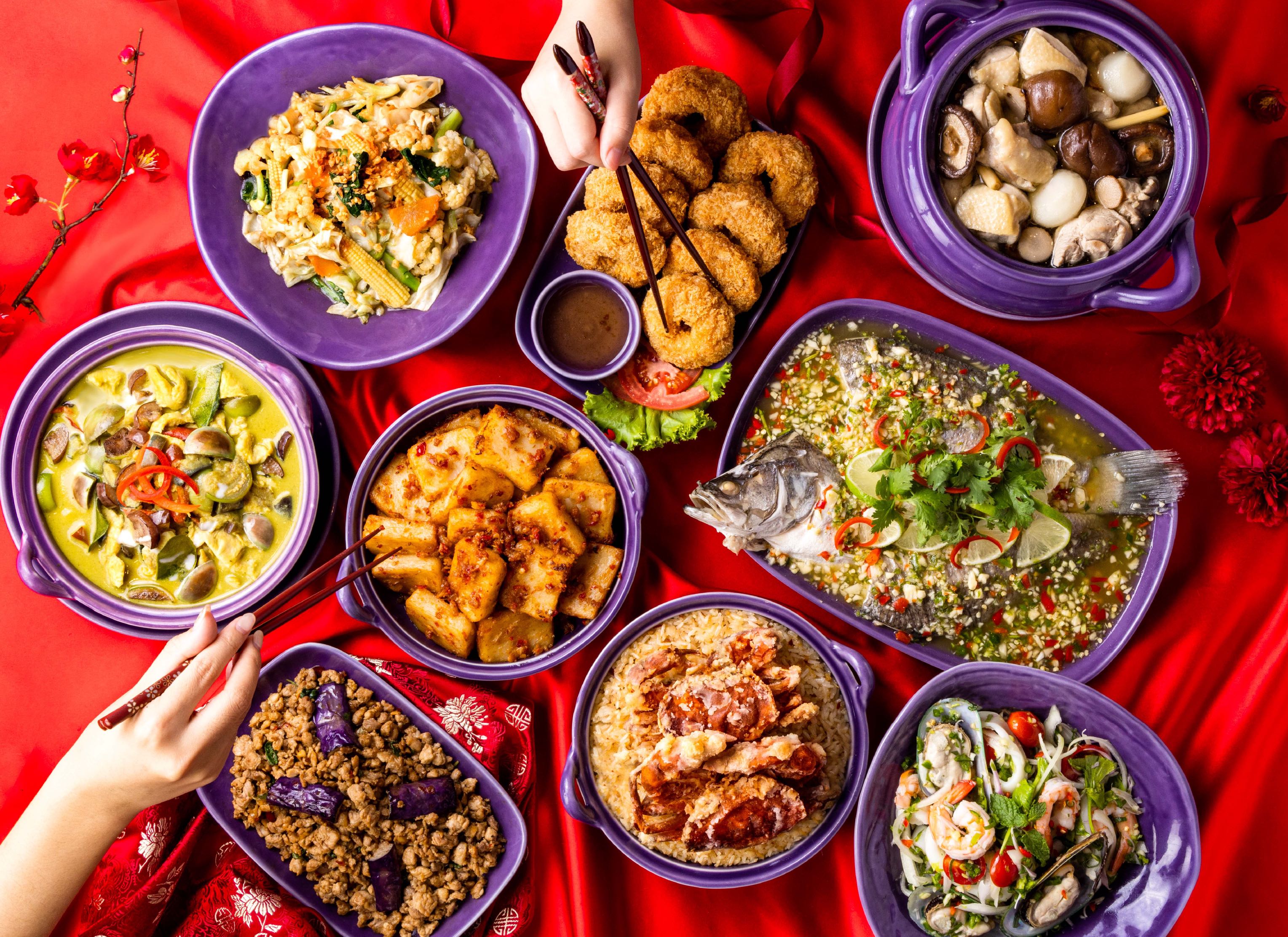 NARA Thai Cuisine推出除夕外帶年菜人氣推薦：鴻兔大展泰式年菜 8菜1湯輕鬆擺滿桌。（圖片提供/NARA Thai Cuisine）