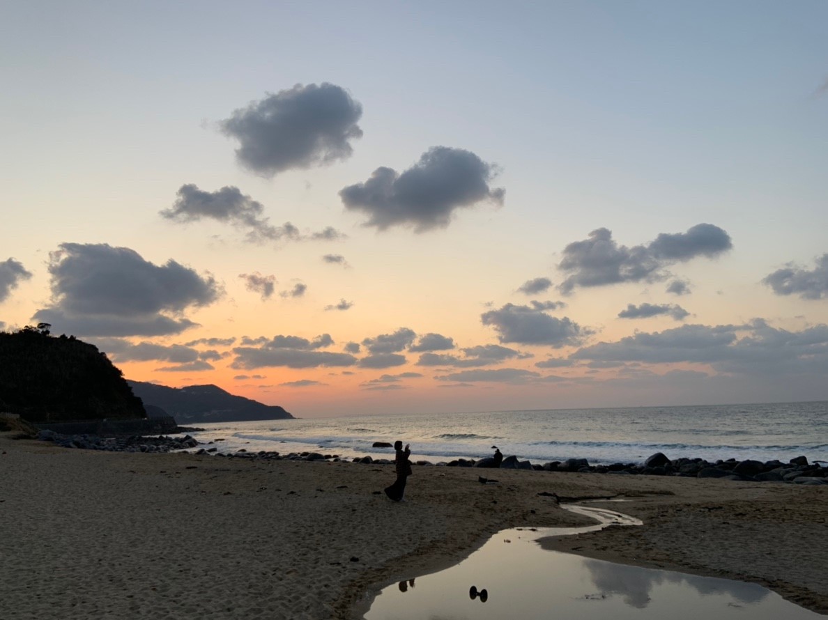 櫻井二見浦 夫婦岩夕陽