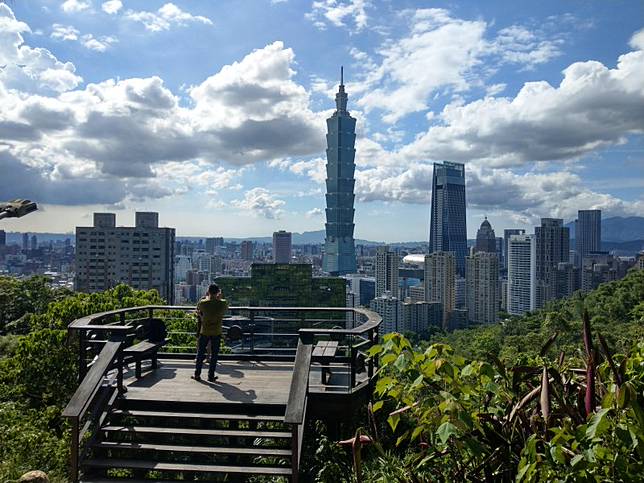 疫情微解封 走走象山 豹山 南港山攀岩4號路線 健行筆記 Line Today
