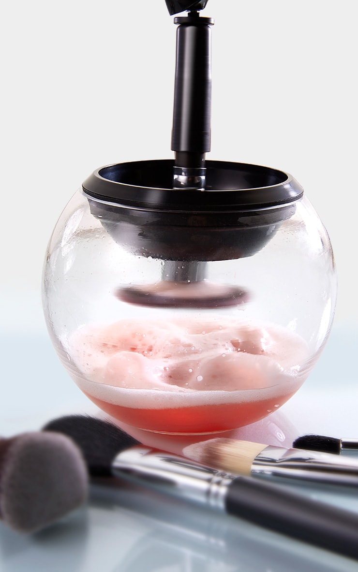 Stylpro Original Makeup Brush Cleaner DryerClean AND dry your makeup brushes in seconds with the Sty