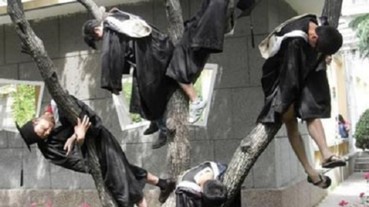 《 各科系的內心話 》一句話打醒大家對夢幻科系的無限想像