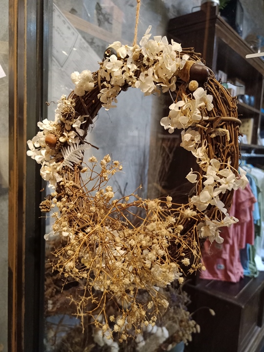 OPPO R15 / R15+ 開箱動手玩，AI 智慧拍照讓照片更容易變好看