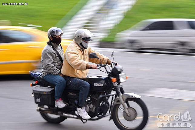 鼓勵民眾汰換老機車，減少空氣汙染，明年1月起最高補助5000元；2021年補助3000元(圖/卡優新聞網)