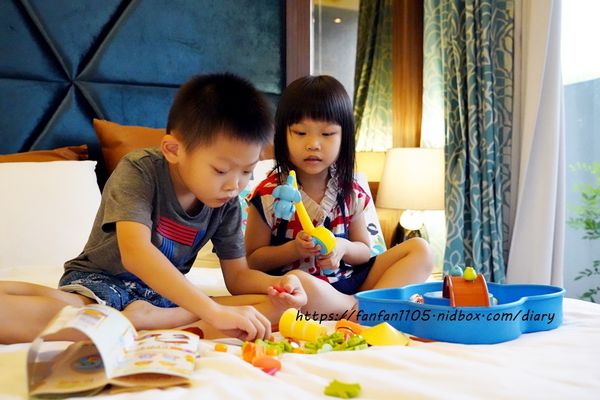 【B.Duck 小黃鴨】漂流冒險水樂園玩具 #冒險樂園 漂漂河 #漂流模式 #沙盤模式 #釣魚模式 多種玩法，讓孩子怎麼都玩不膩 (8).JPG