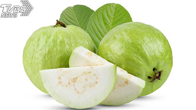 營養師指出芭樂可說是「最便宜的天然防疫食物」。(示意圖／TVBS)
