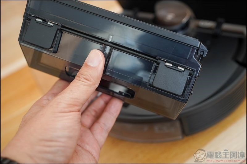 ECOVACS DEEBOT T8 AIVI 開箱 - 11