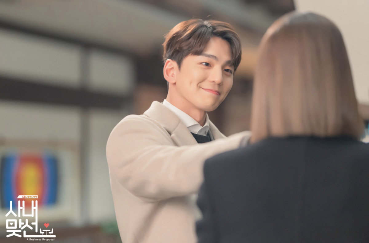 「男二晉升男主」的韓國演員：姜勳