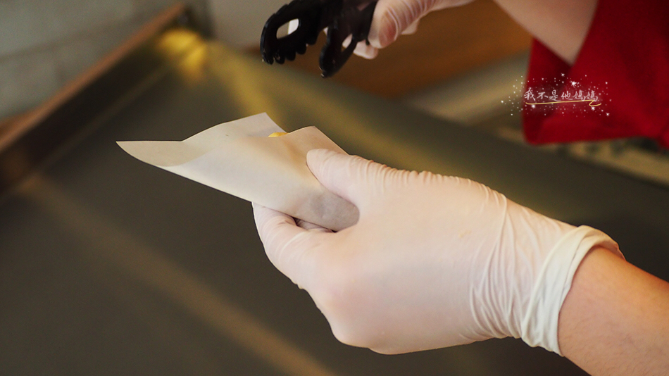 牛軋糖餅乾,雪Q餅,大黑松小倆口牛軋糖,糖村牛軋糖,杏仁酥推薦,杏仁酥作法,蔓越莓蘇推薦,法式杏仁酥,台式點心,台式甜點,士林花生糖,千層杏仁酥