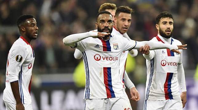 Transfer Lacazette ke Arsenal Rampung Pekan Depan 