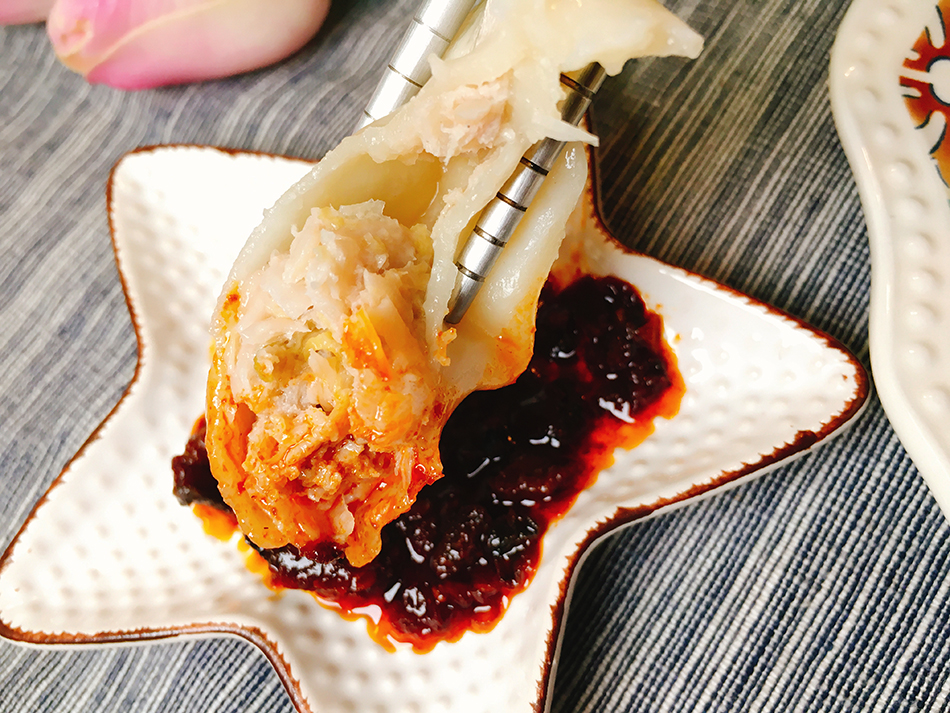 真愛老爹冷凍水餃,我不是他媽媽,冷凍水餃推薦,新芳園冠軍醬油,冷凍美食推薦,宅配美食推薦,颱風天吃什麼,省荷包美食,好吃水餃,便宜水餃,眷村水餃