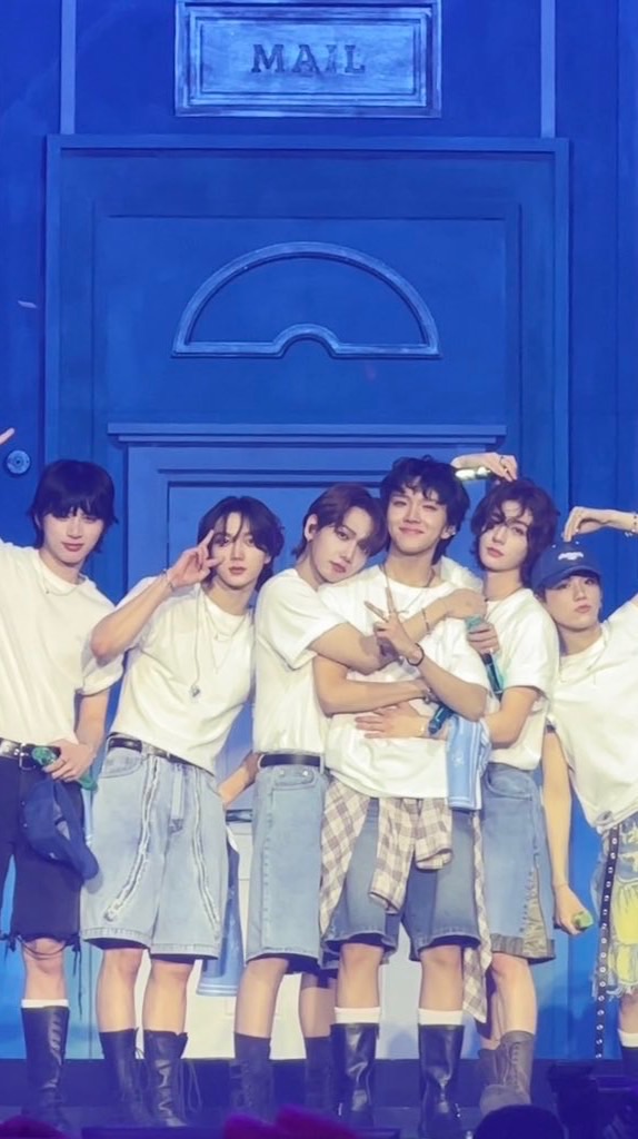 BOYNEXTDOOR🚪35OVER°･