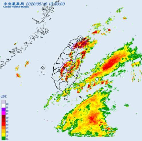 雨彈炸10縣市　氣象局發大雷雨警報