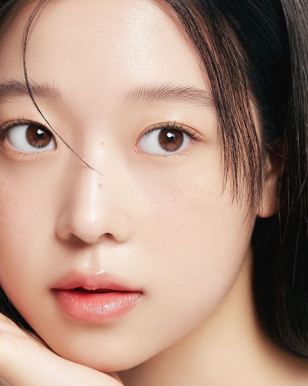 孔曉振化妝師親授！韓系的偽素顏底妝手法「333上妝」