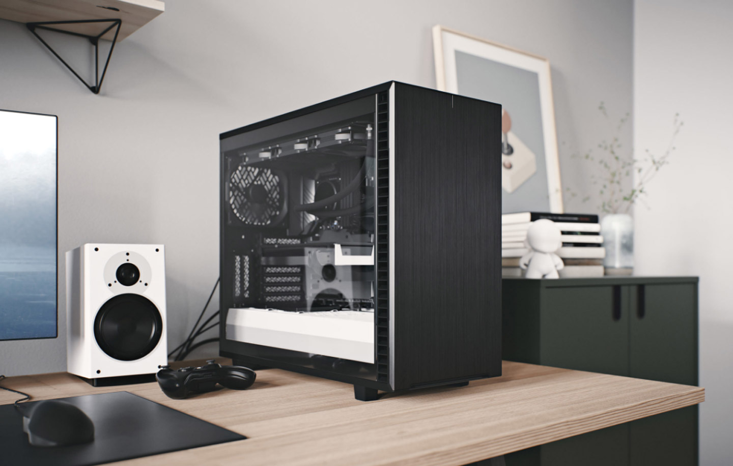 主打實用性的中型直立機箱 Define 7 ，是 Fractal Design 旗下經典的暢銷款機箱。