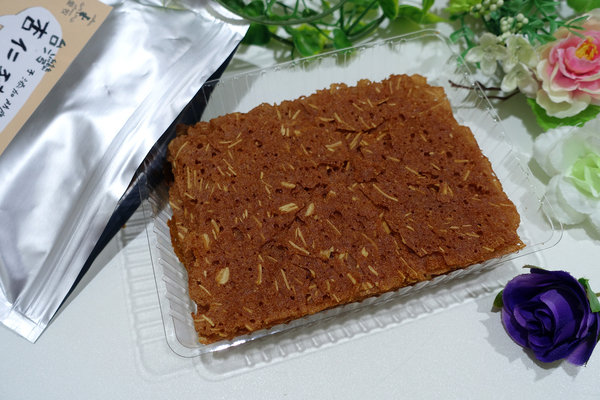 淡水必買老街伴手禮-愛牧手作工坊牛軋餅、豬肉紙，手工製作低糖配方淡水手信，好吃網購零嘴，外國人喜歡的台灣伴手禮